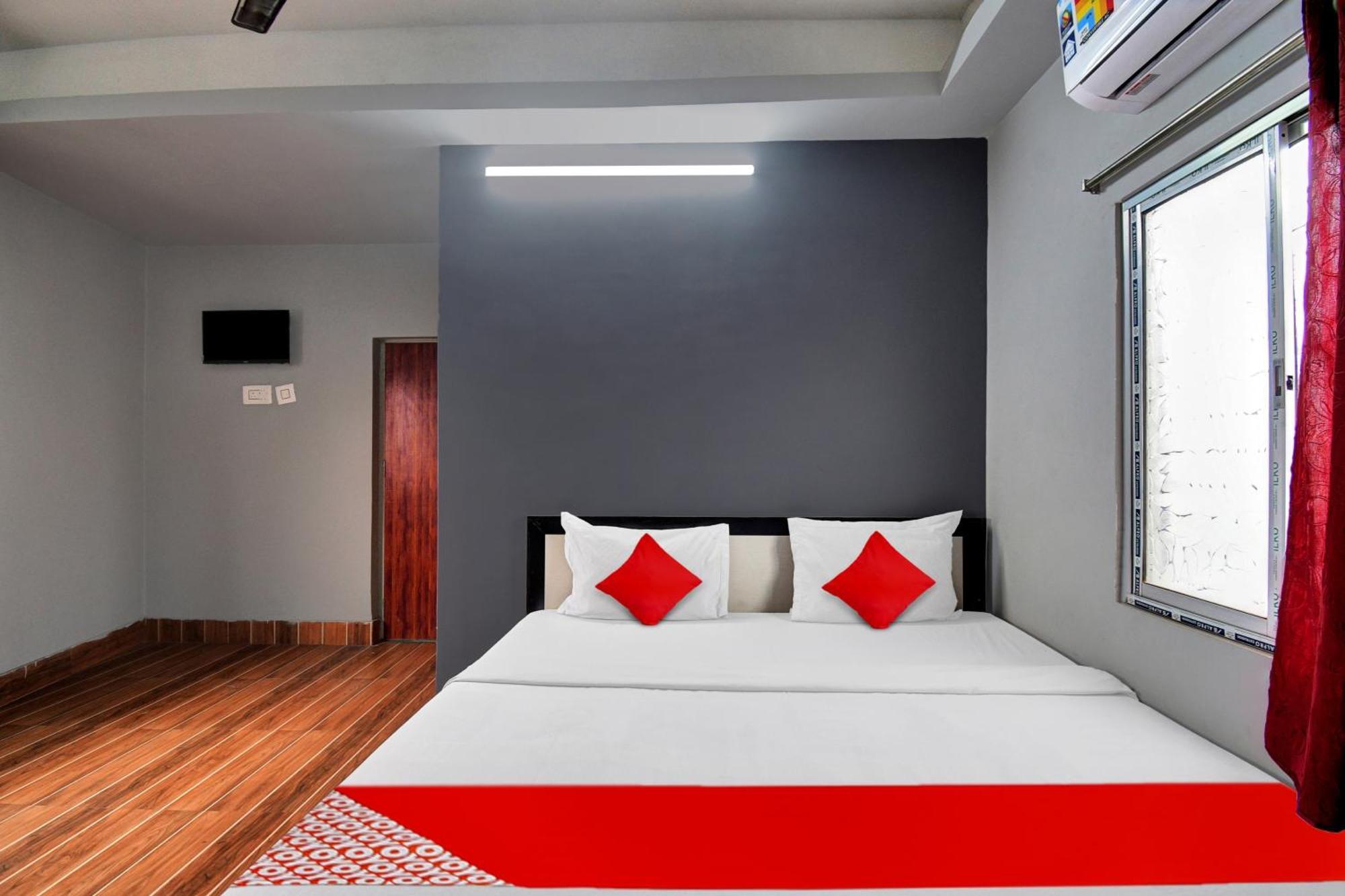 Super Hotel O Royal Empire Calcutta Buitenkant foto